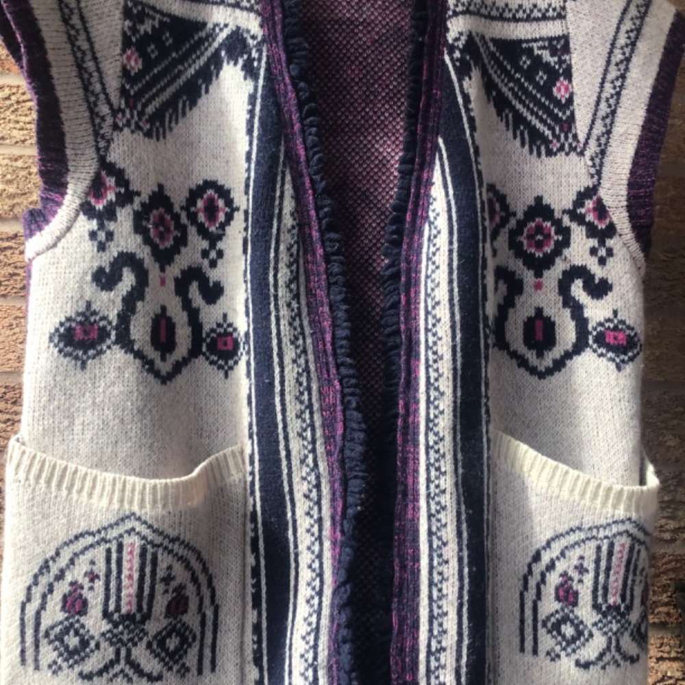 Wool vest - Picture 2 of 7